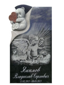 Памятник из гранита в Кореновске